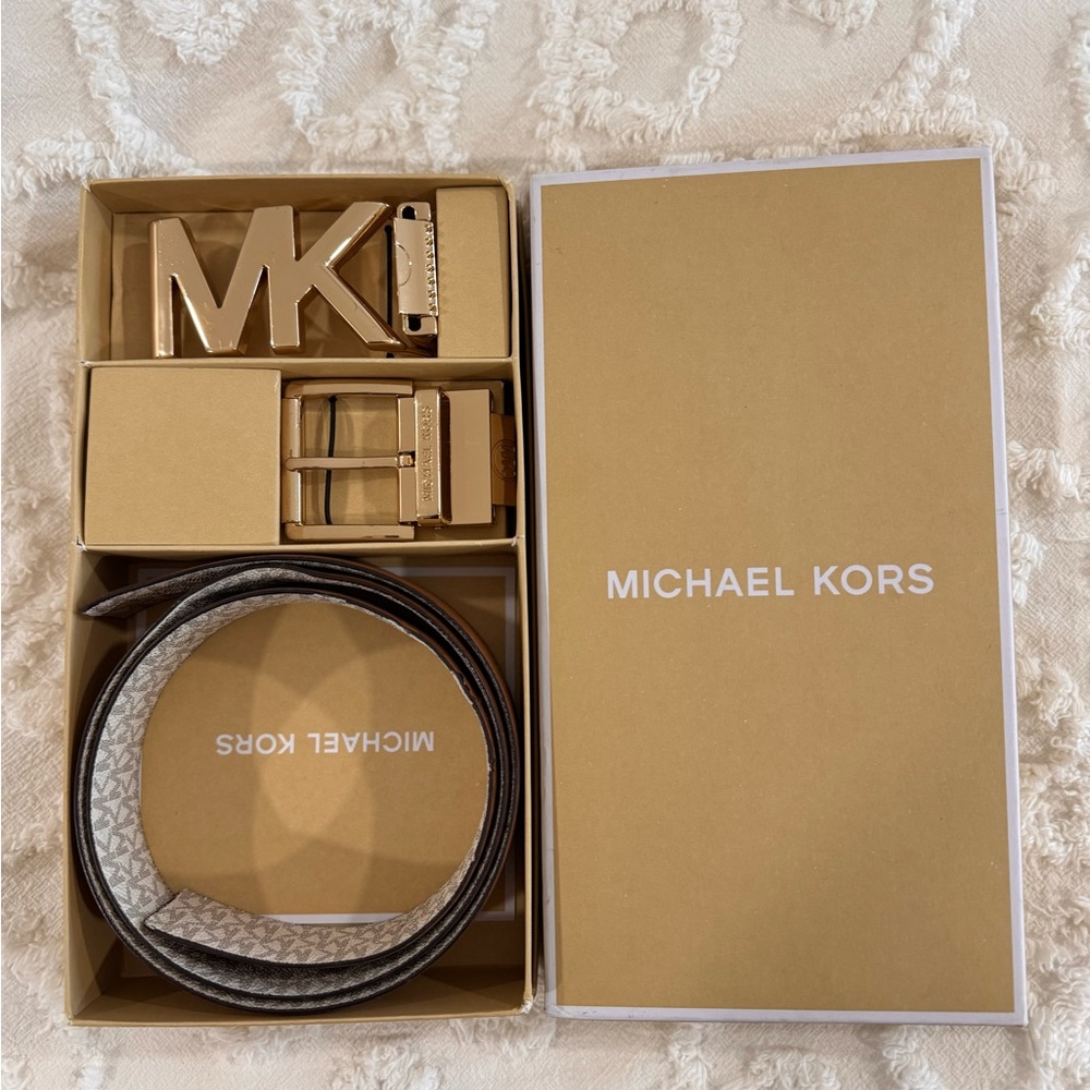 Michael Kors brown leather belt